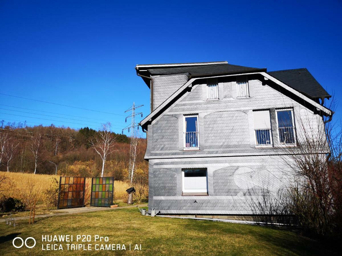 Luxurioese Ferienwohnung Im Herzen Des Sauerlandes Meschede Exterior foto